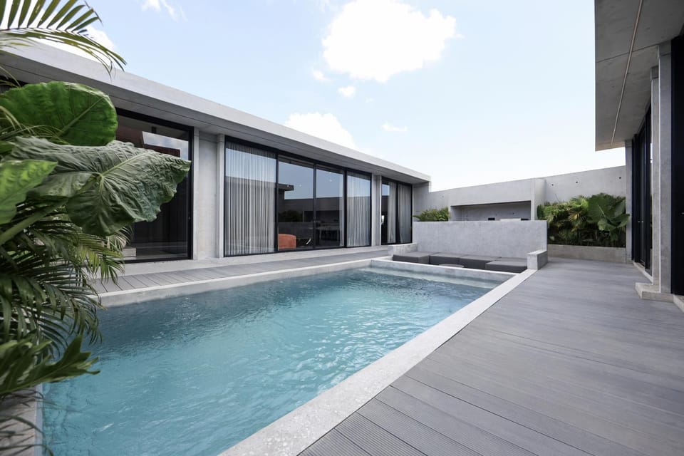 Property building, Pool view, Swimming pool