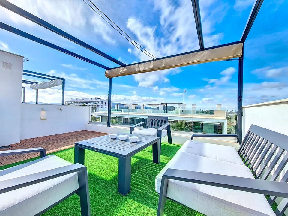 Balcony/Terrace, Balcony/Terrace