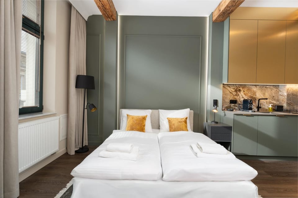 Bed, Photo of the whole room