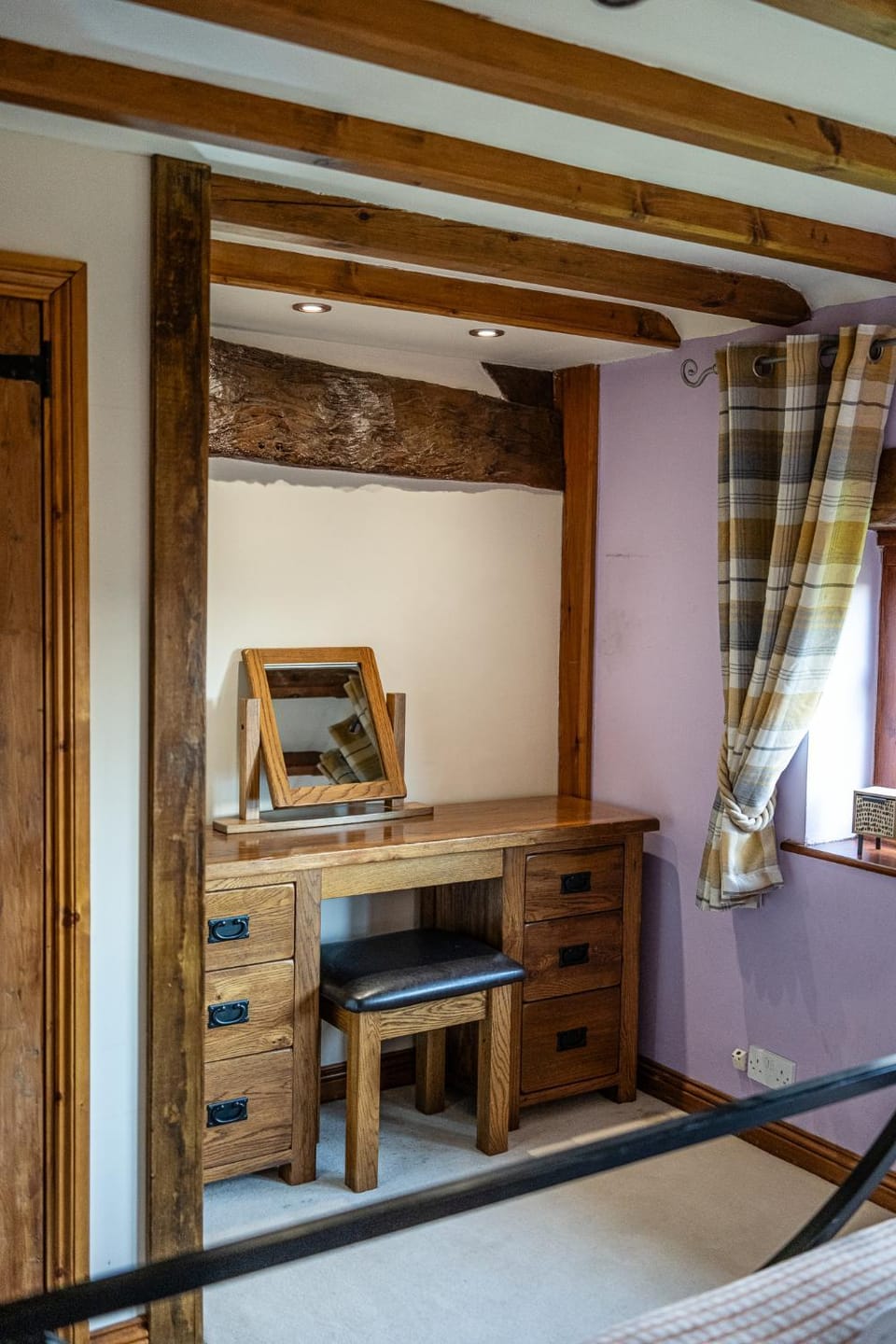 The Threshing Barn - Stunning 5 Bedroom Retreat House in Wychavon District