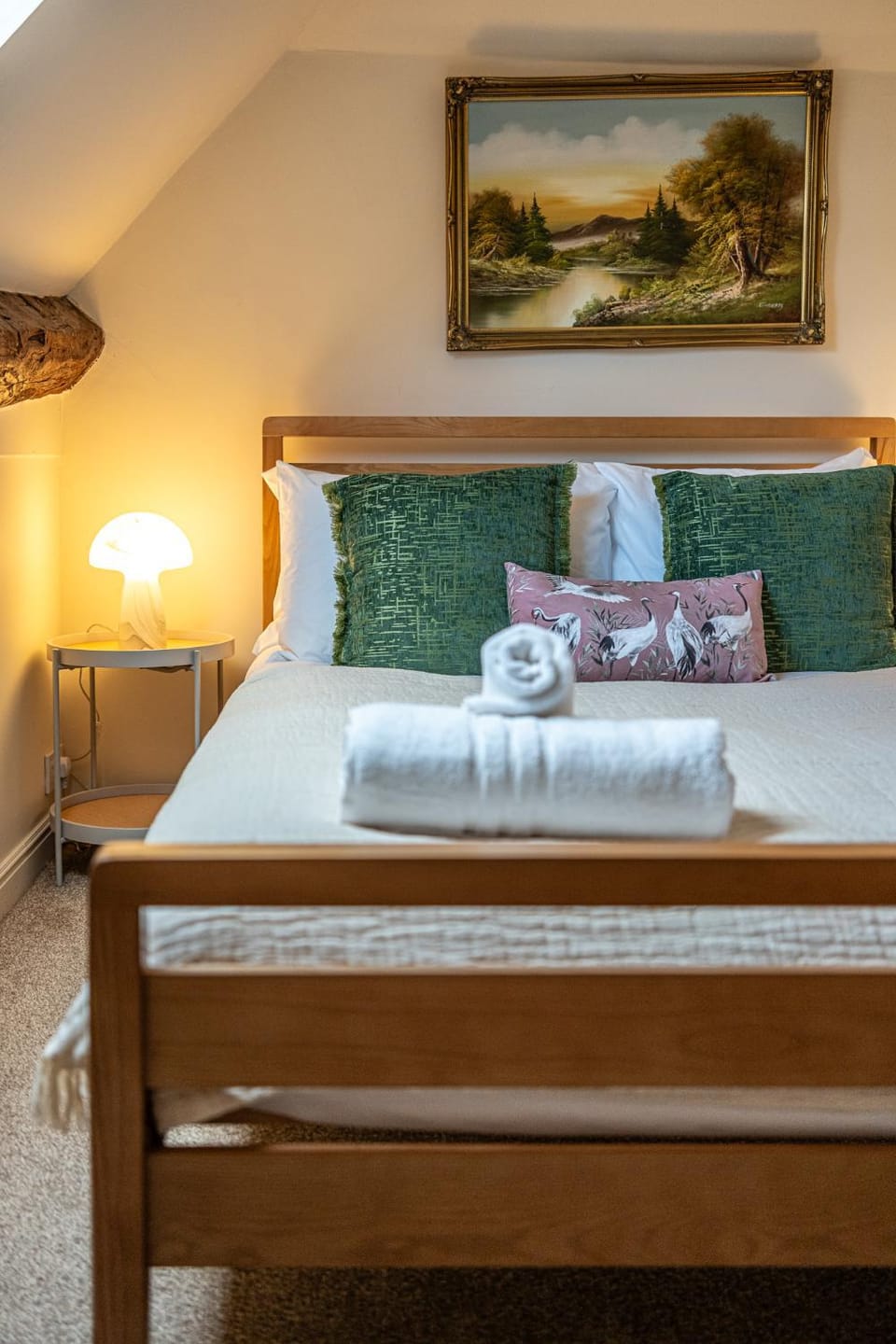 The Threshing Barn - Stunning 5 Bedroom Retreat House in Wychavon District