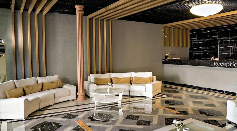 Lobby or reception, Seating area