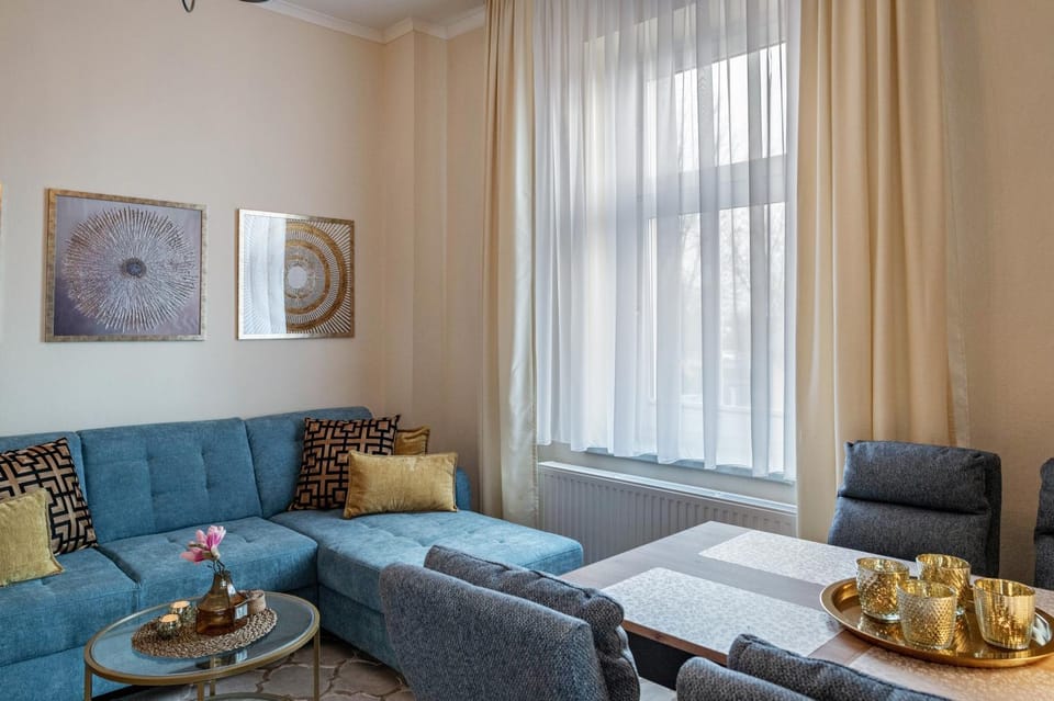 Property building, Living room