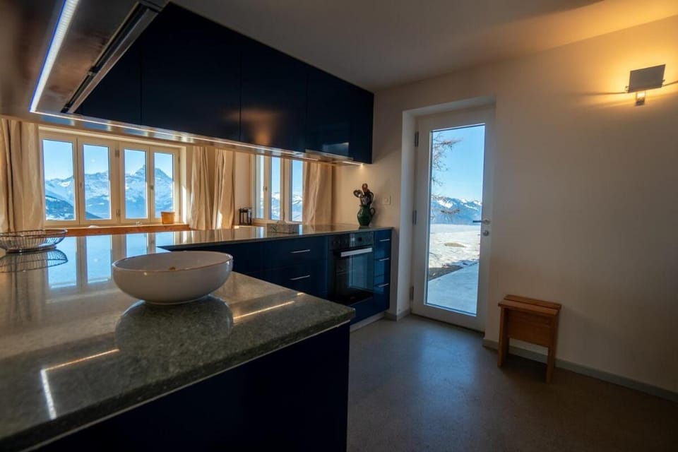 Chalet Choucas Chalet in Ollon