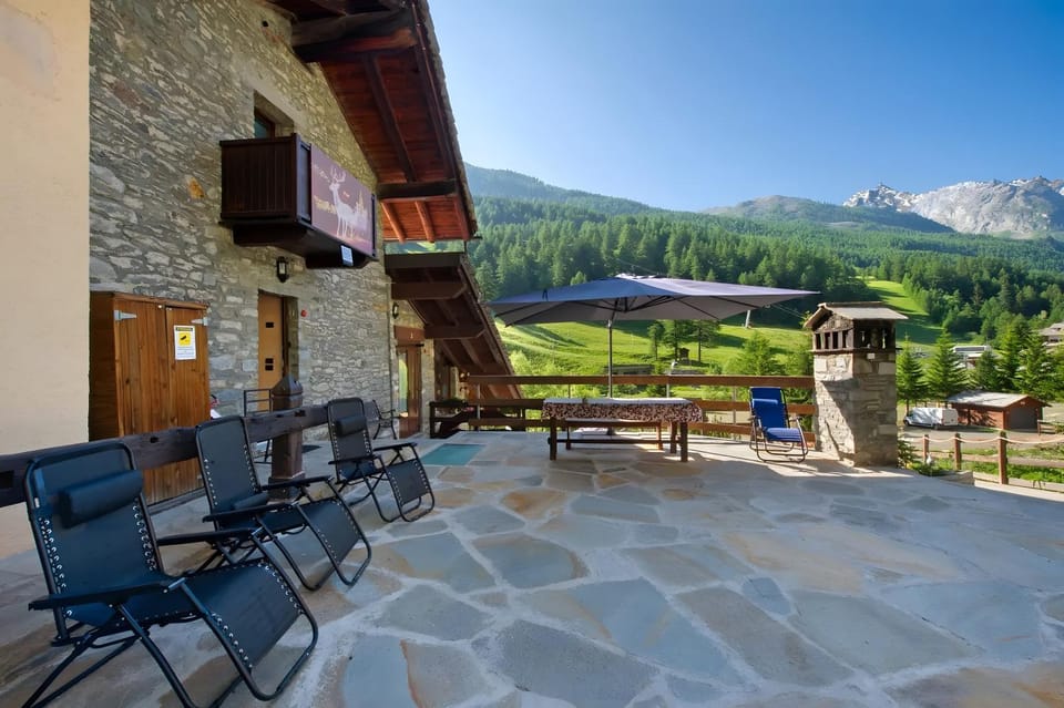 Property building, Living room