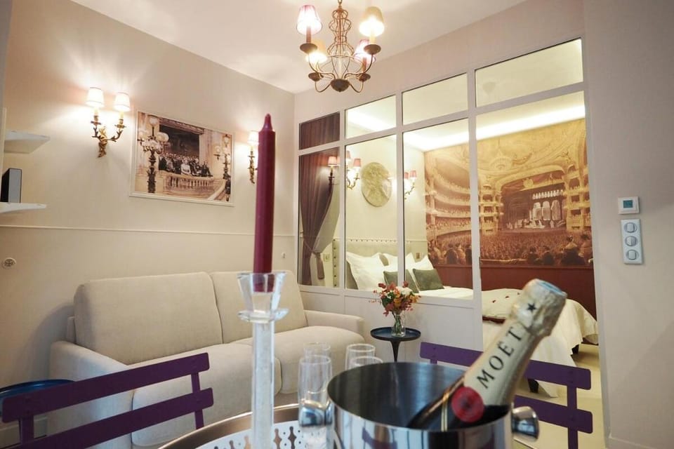Palais royal apartment Apartment in Paris