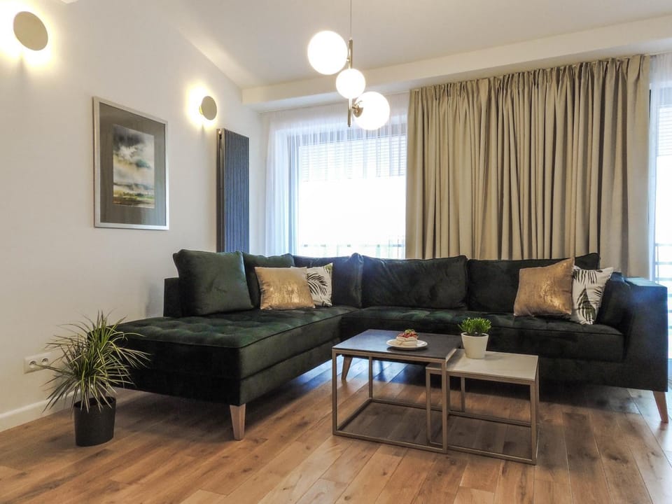 Living room, Other, Other, Other, Decorative detail, Decorative detail, Seating area