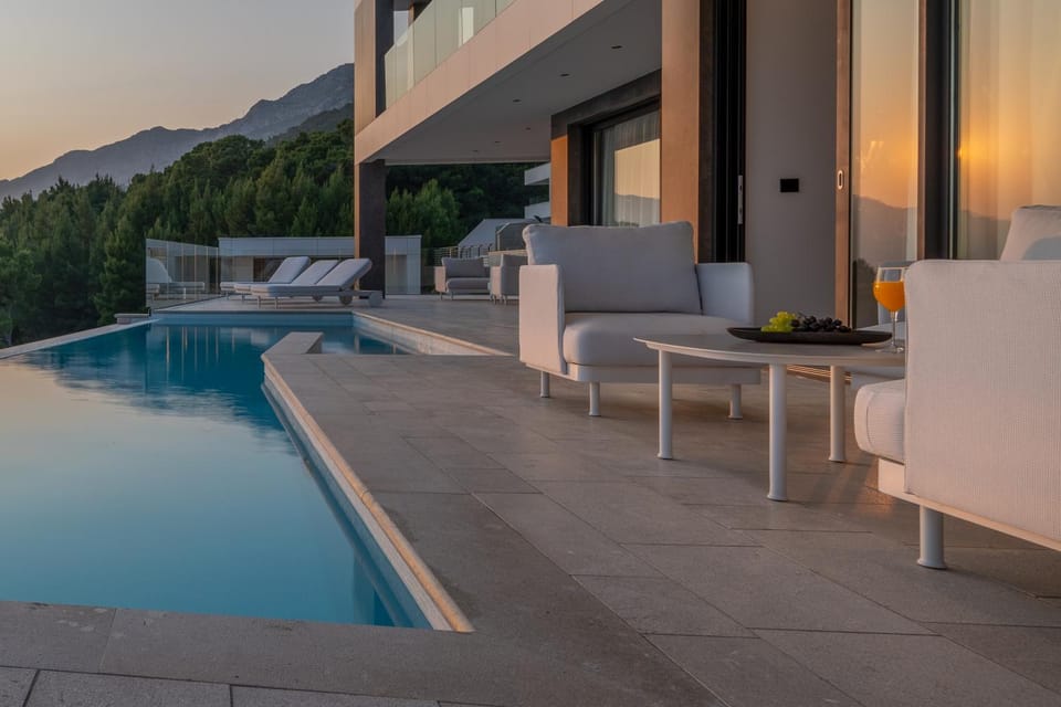 Patio, Pool view