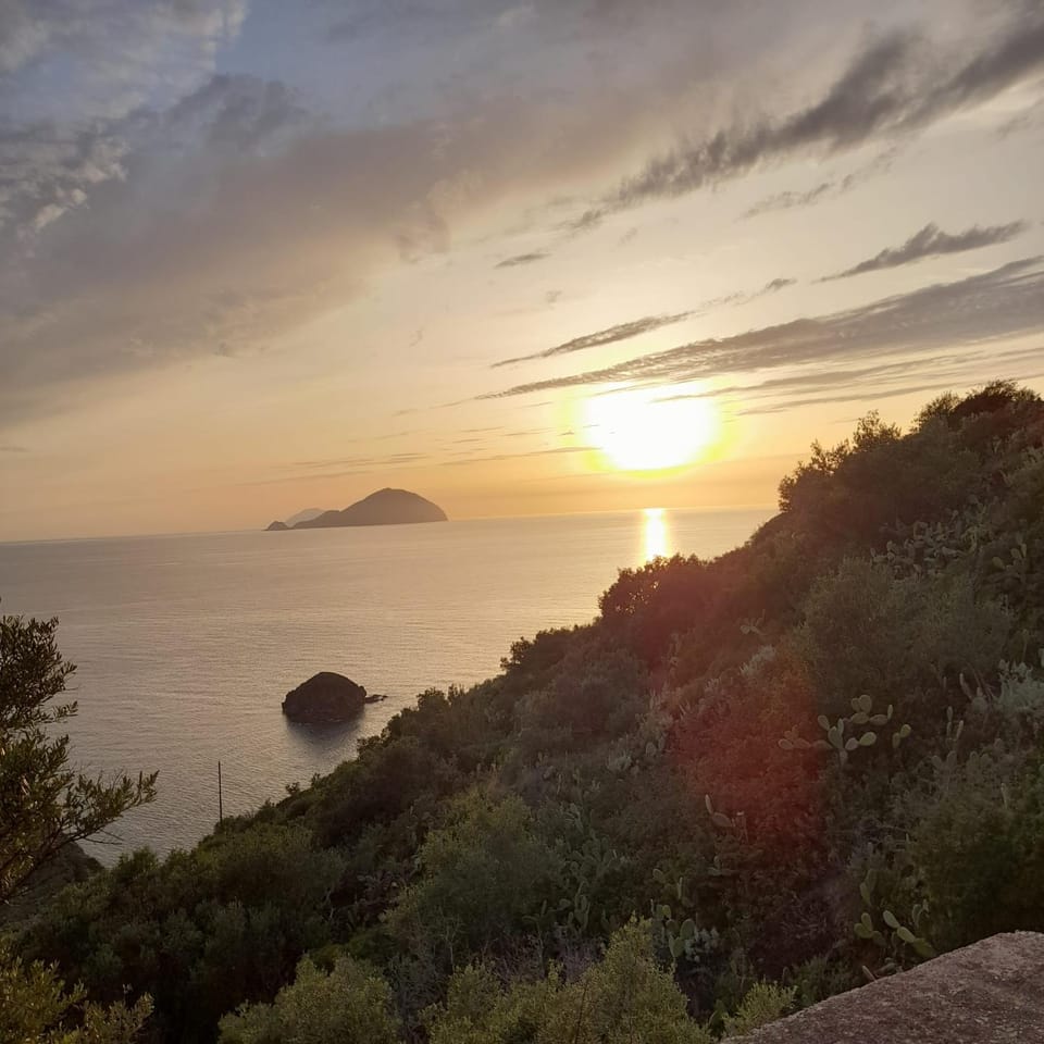 Casa Il Bergamotto - terrazza con vista tramonto Apartment in Sicily