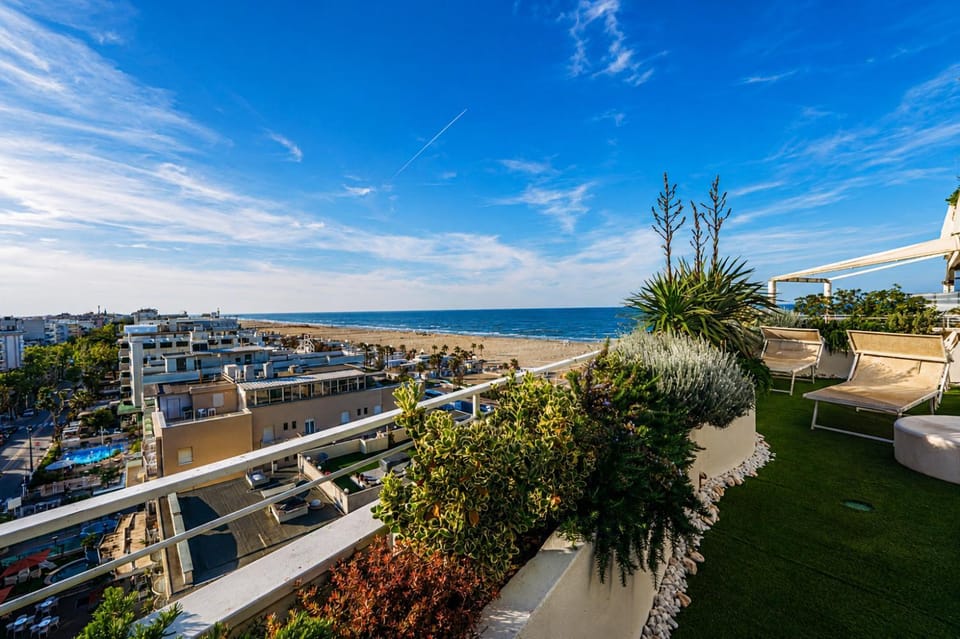 Bird's eye view, Summer, Garden view, Landmark view
