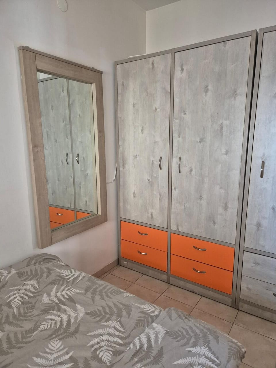 Bedroom, wardrobe