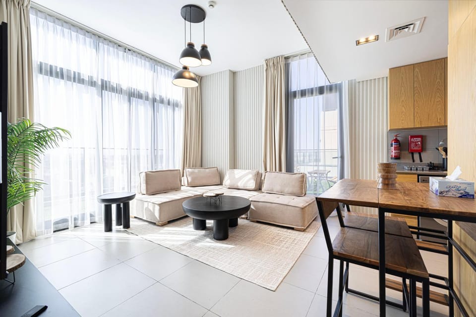 Luxury 1BR Penthouse in Sharjah with Skyviews Apartment in Al Sharjah