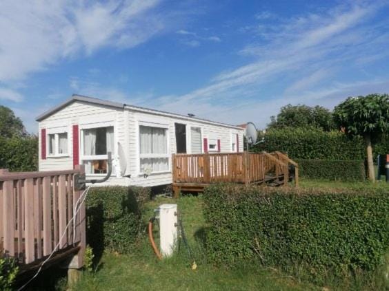 Property building, Garden view
