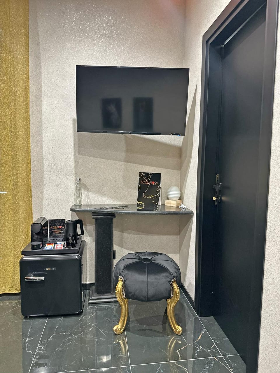 TV and multimedia, minibar