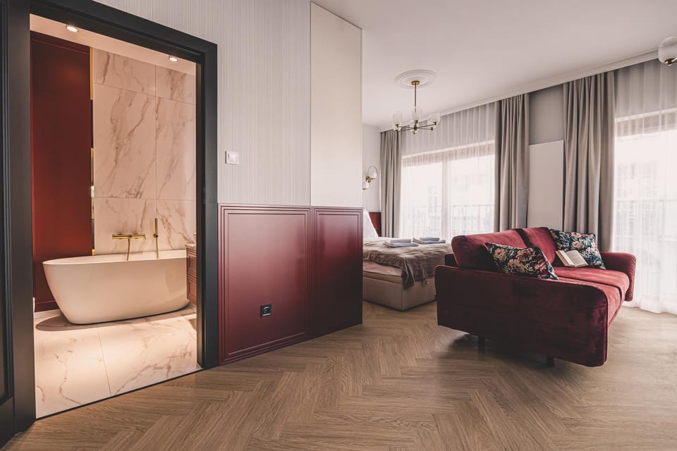 Bed, Bathroom, Living room, Photo of the whole room, Seating area, Bedroom, Bath
