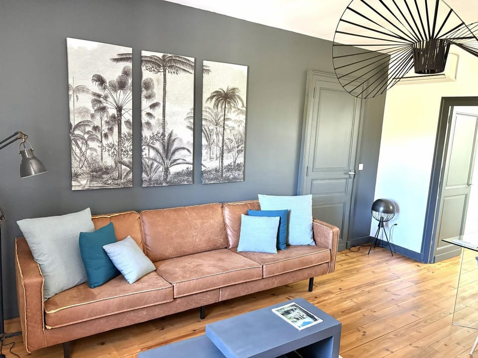 Property building, Living room