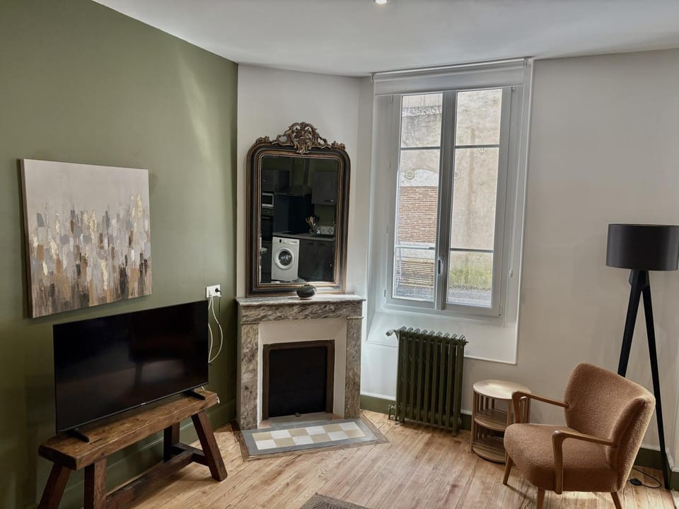 Property building, Living room