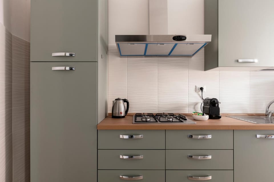 Kitchen or kitchenette, stove