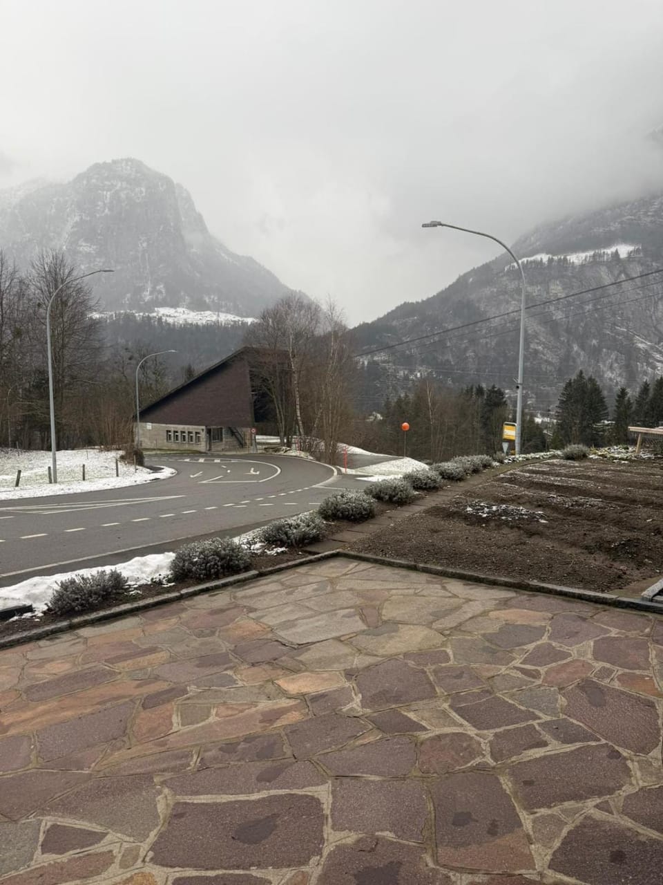Neighbourhood, Mountain view