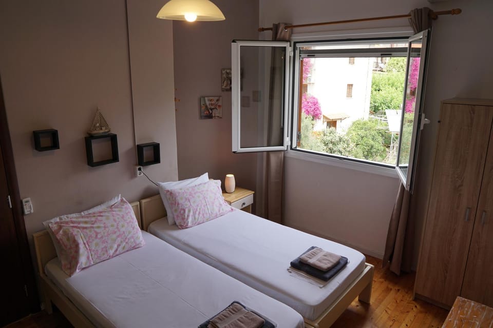 302 Sea And Sun Apartment's Vacation rental in Messenia