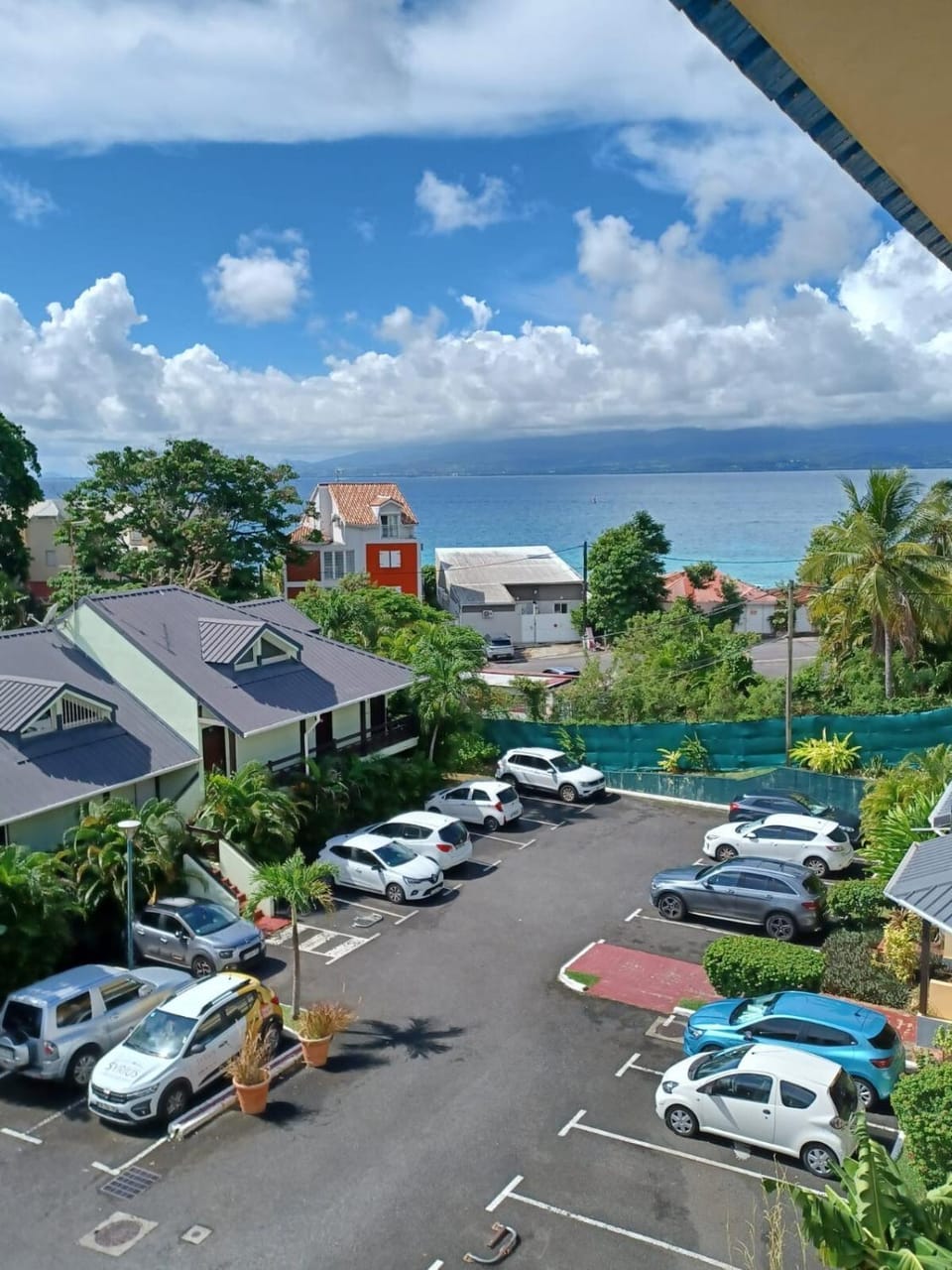 Natural landscape, Sea view, Parking