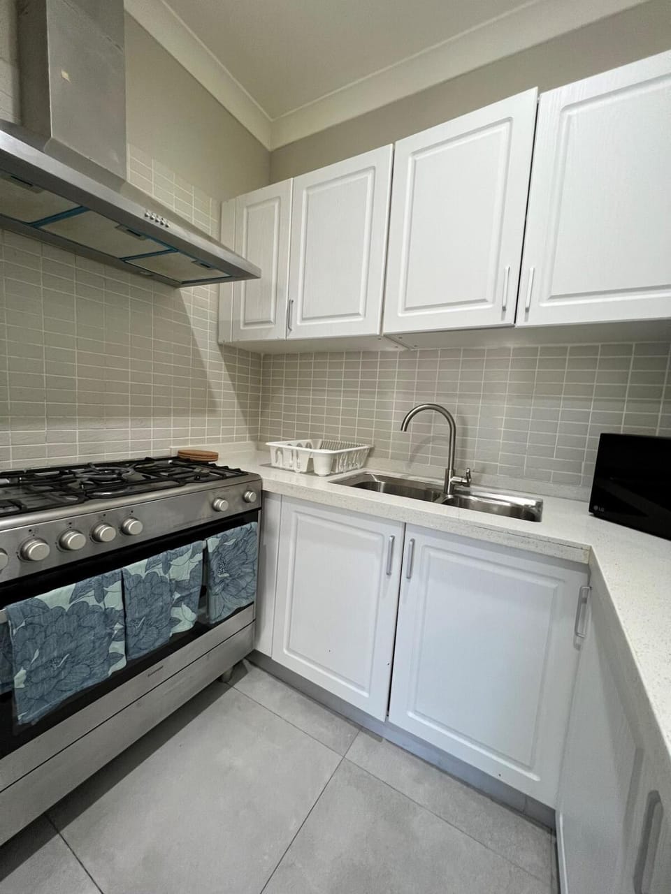 2 bedrooms Entire Granny Flat in Werrington House in Sydney