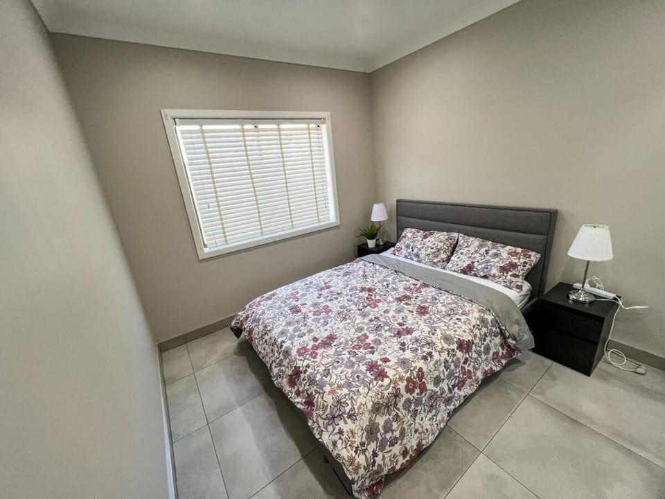2 bedrooms Entire Granny Flat in Werrington House in Sydney