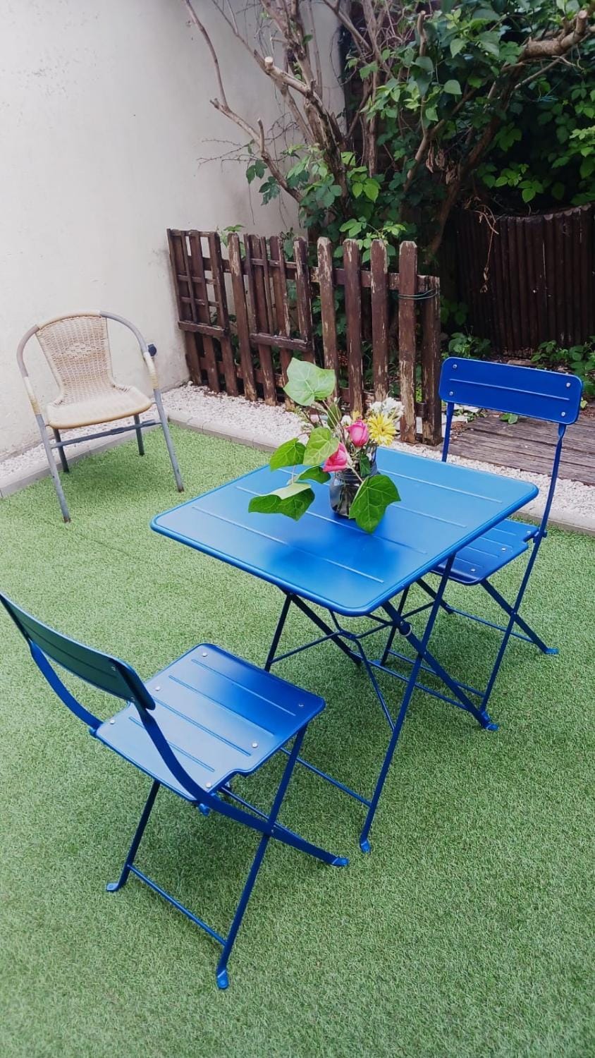 Studio with terrace Apartment in Saint-Denis, France