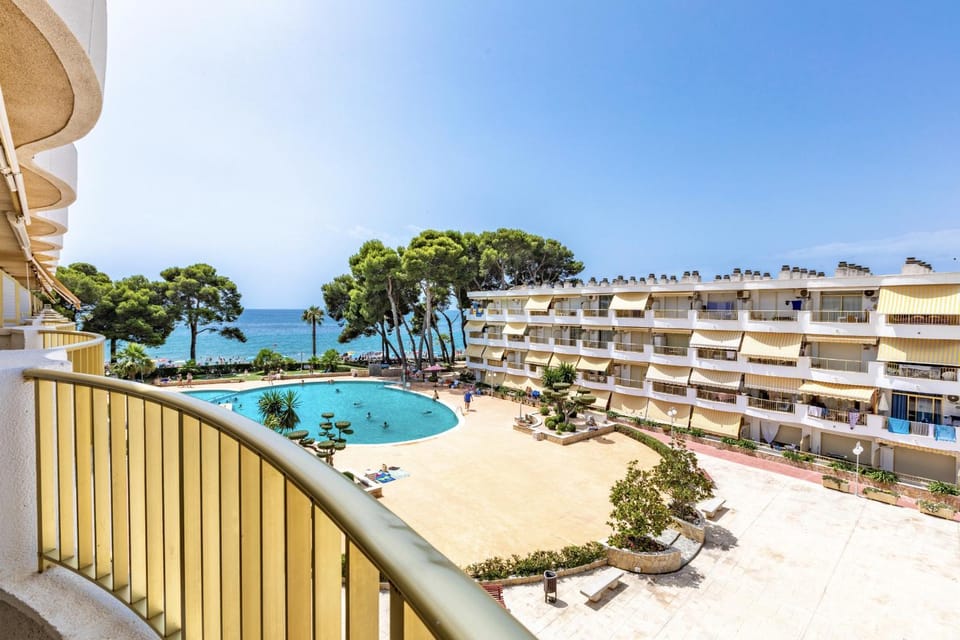 View (from property/room), Balcony/Terrace
