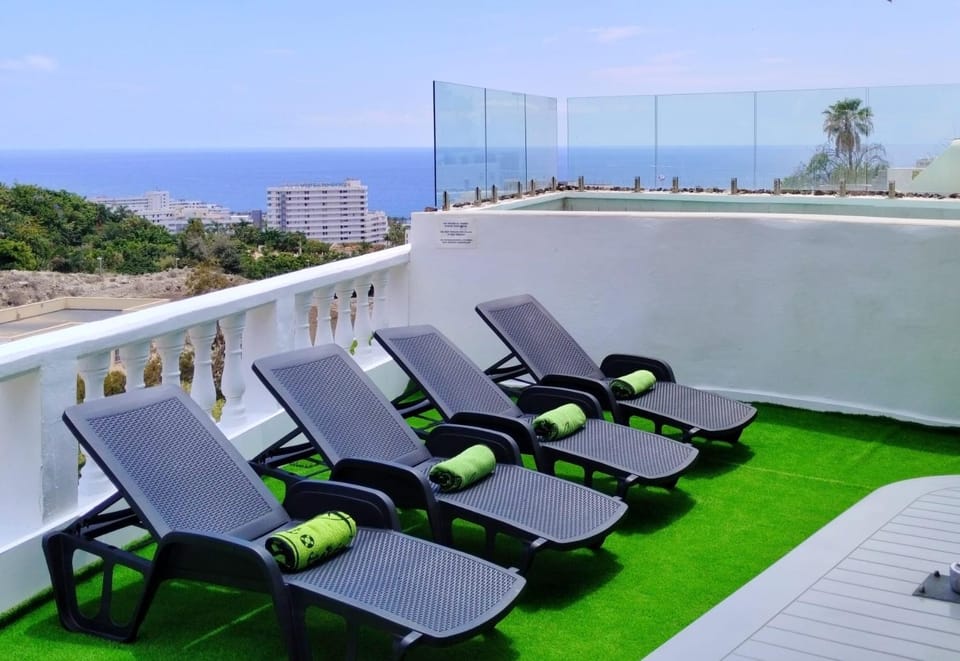Detached Panoramic sea view Villa close to Siam park, with private swimming pool Villa in Costa Adeje