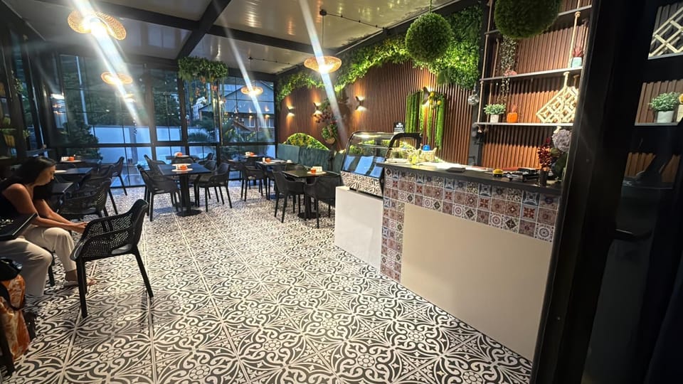 Restaurant/places to eat