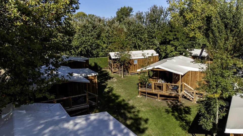 Camping La Davière Plage - Maeva Campground/ 
RV Resort in Saint-Jean-de-Monts