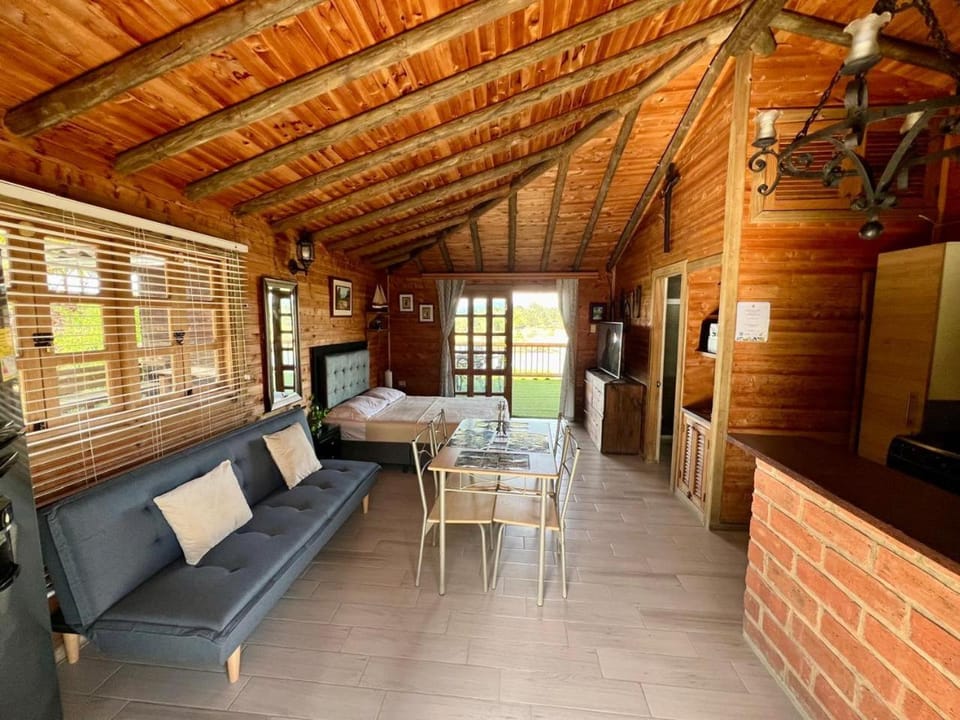 Cabaña Guatapé, WIFI, area de trabajo, muelle privado y acceso directo al lago Villa in Antioquia