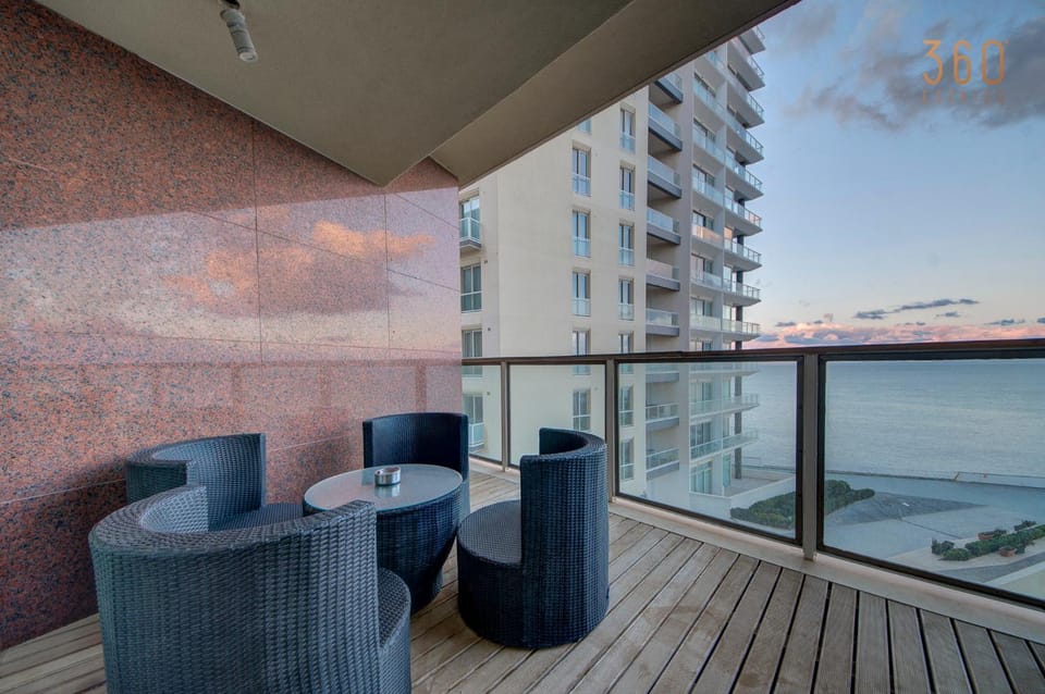 Patio, Natural landscape, Balcony/Terrace, Sea view