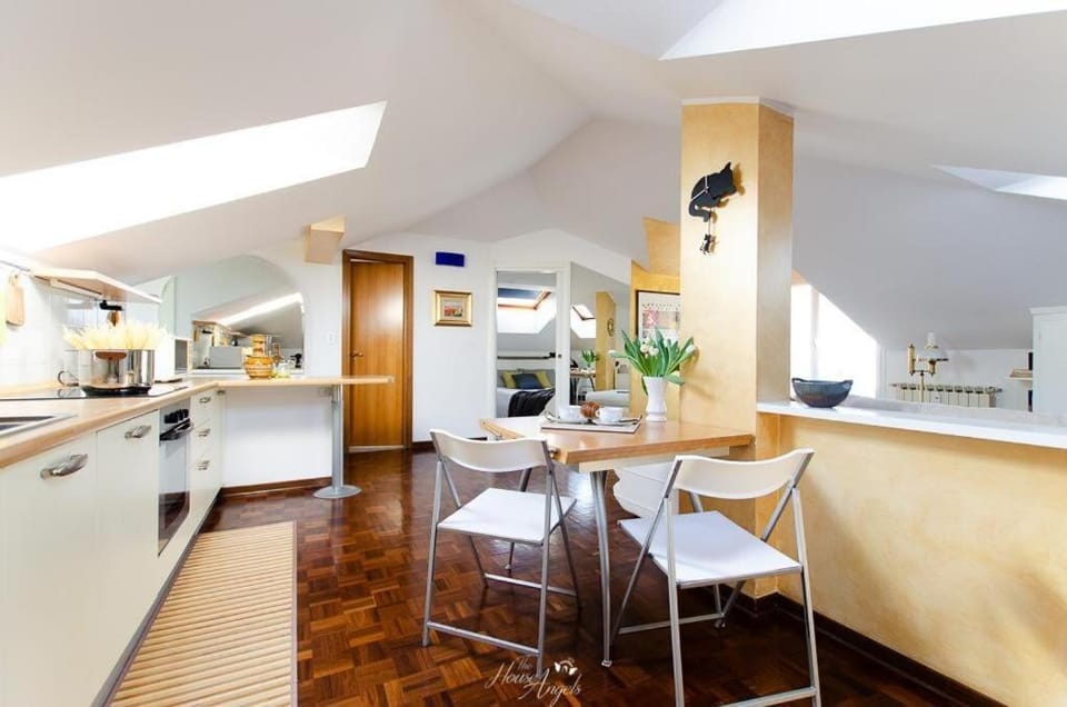 Seating area, dishwasher, pet friendly