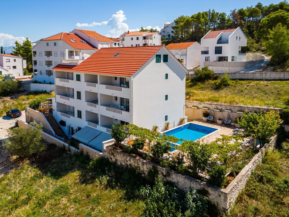 La Perla apartments 3 Apartment in Split-Dalmatia County
