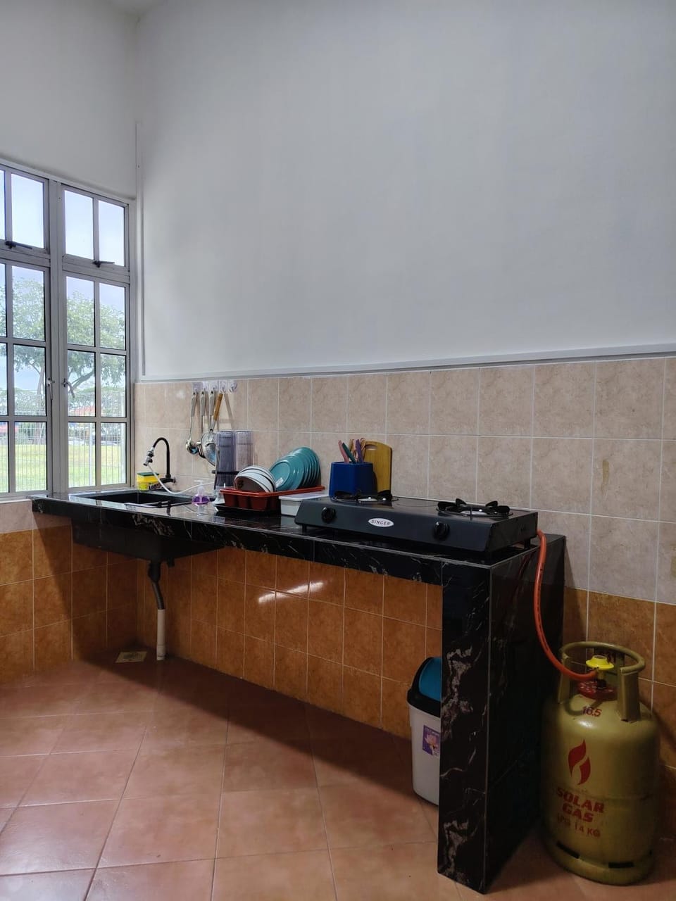 Kitchen or kitchenette, kitchen