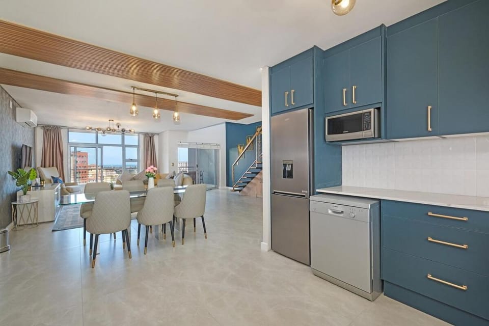 Ultra Luxury 3 Bed Knightsbridge Penthouse Apartment in Cape Town