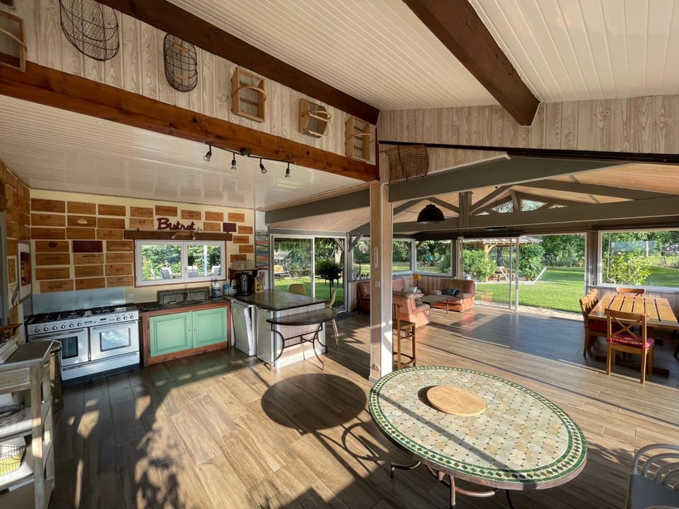Vaste maison familiale en pierres apparentes PROMO SEPTEMBRE House in Nouvelle-Aquitaine