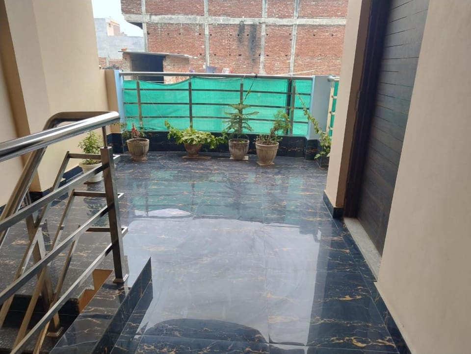 Triveni Neo Home Stay Vacation rental in Uttar Pradesh