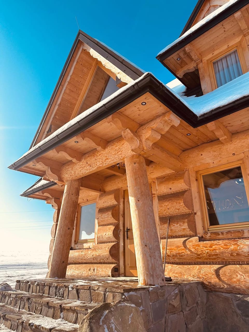 SZAŁAS CHALET NA WIYRCHU Gospodarstwo Agroturystyczne Baciary Chalet in Lesser Poland Voivodeship