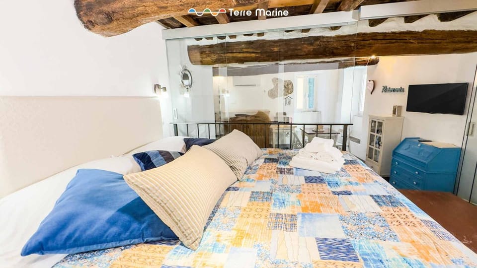 Rio Alba Blue, Terre Marine Apartment in Riomaggiore