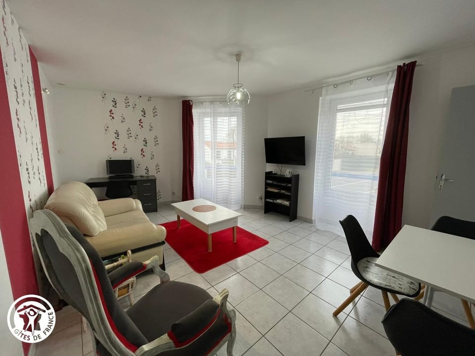 Charmant gîte à Saint-André-Goule-d'Oie proche Puy du Fou - FR-1-426-570 Apartment in Pays de la Loire