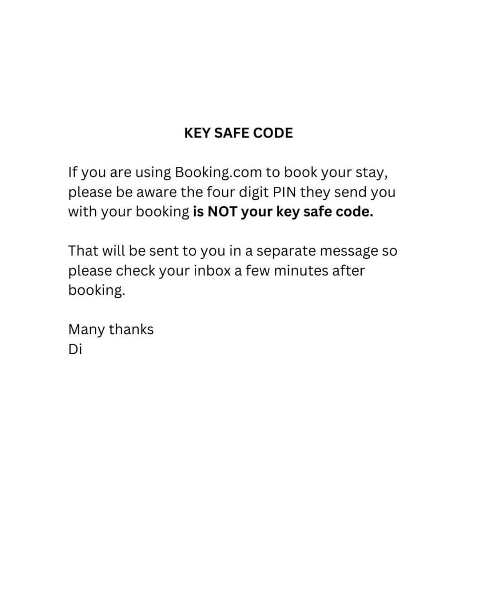 The Snug Apartment in Yeovil