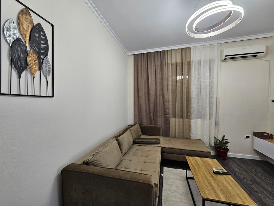 TV and multimedia, air conditioner