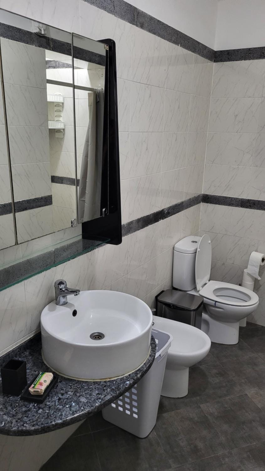 Toilet, Bathroom
