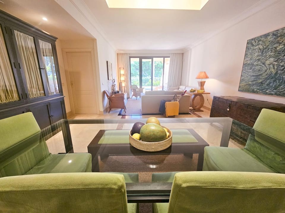 Other, Dining area