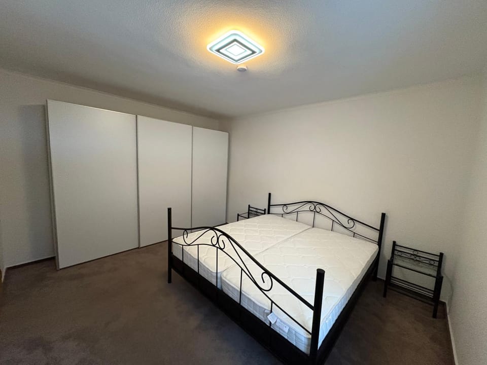 Bed, Bedroom, wardrobe