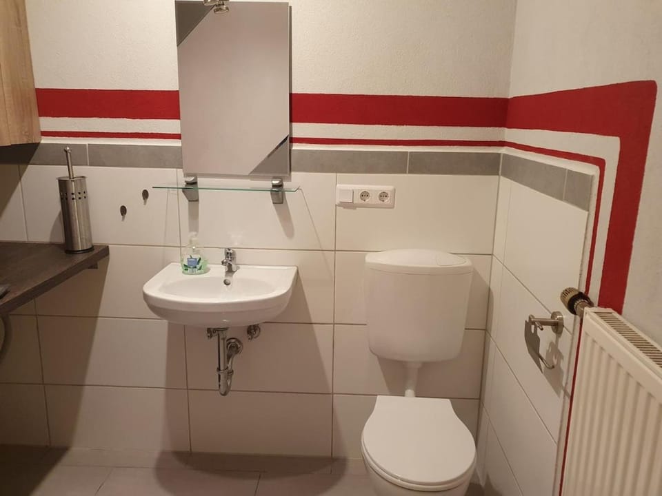 Hanghaus in Alleinlage - WE basement Apartment in Pottenstein