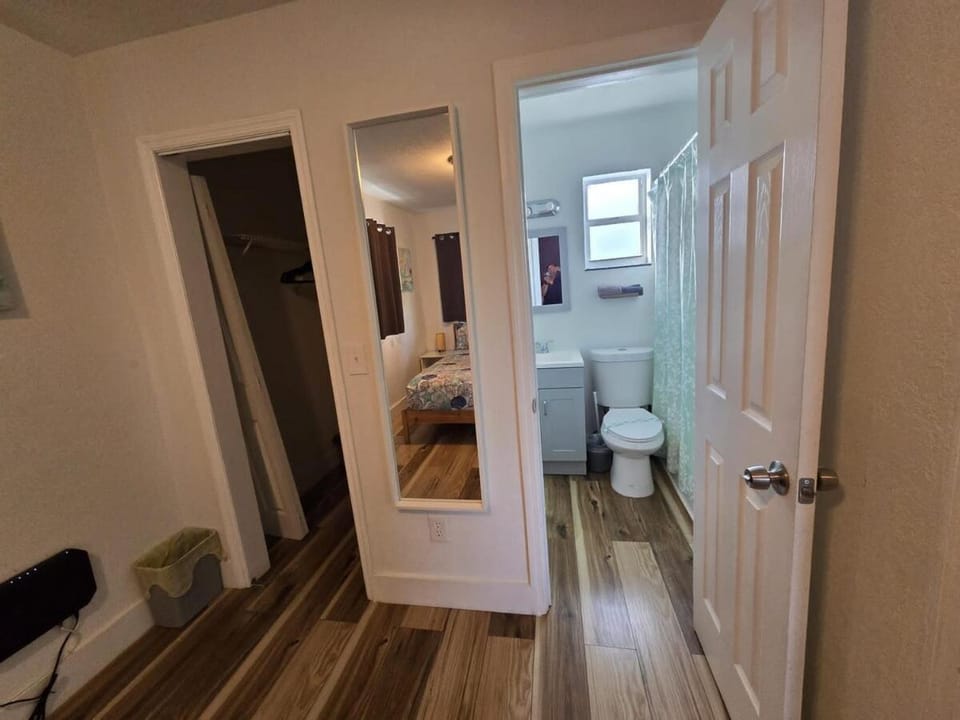 Cozy Place Near Design District - 4 Apartment in Miami